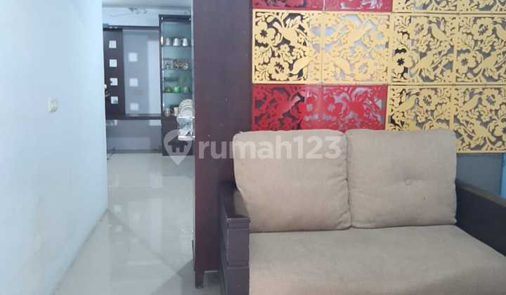 Rumah 2 Lantai Minimalis di Kopyor Kelapa Gading  2