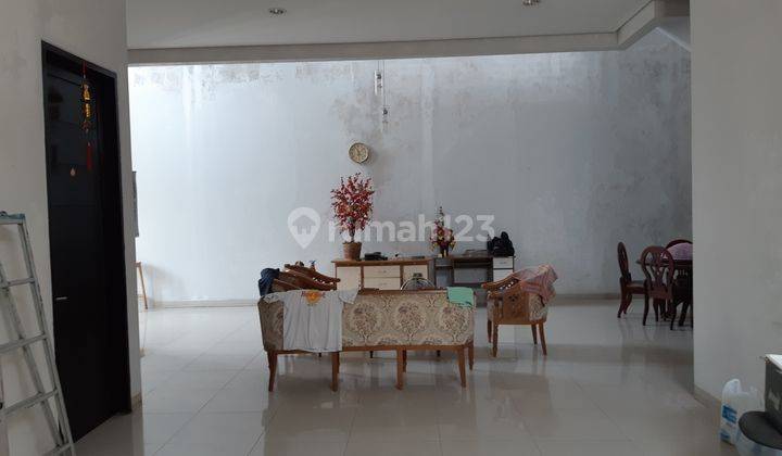 Rumah Hoek Siap Huni di Harapan Indah 1