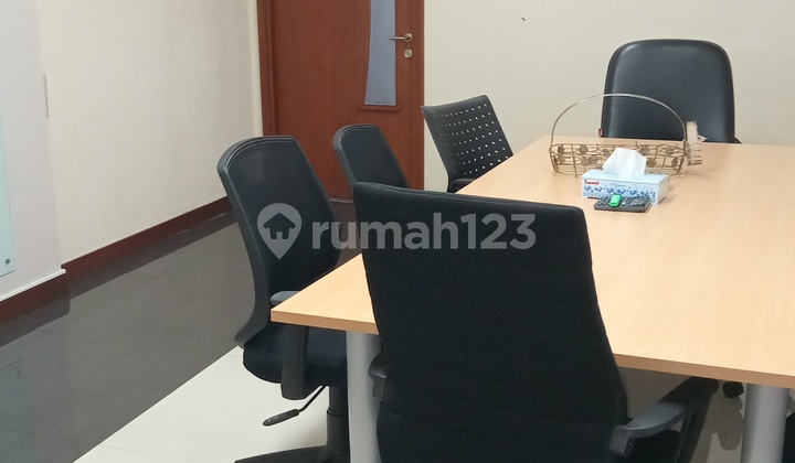 Ruko 4,5 Lantai Bagus di Kompleks Gbi Kelapa Gading