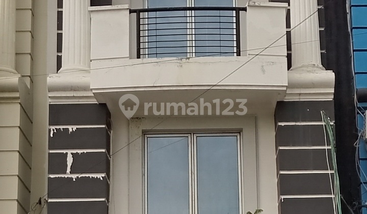 3-Story Ready-to-Occupy Shop House in Harapan Indah, Bekasi 1