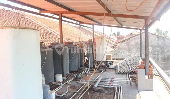 For sale 2 units of 3-storey shophouses side by side, connecting (ex budget Hotel) 2