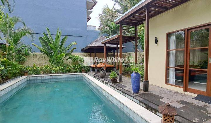 Walking Distance To Four Season Beach Villa With Tropical Design  1