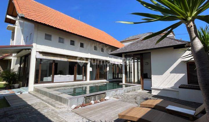 Charming Tropical Villa With Pool In Central South Denpasar 1