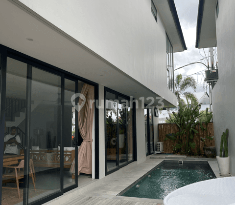 Lease Hold Villa Canggu Batu Bolong 1