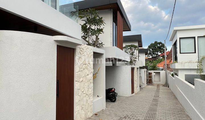 Leasehold Stylish Ready to use Two bedroom Villa In Umalas 1