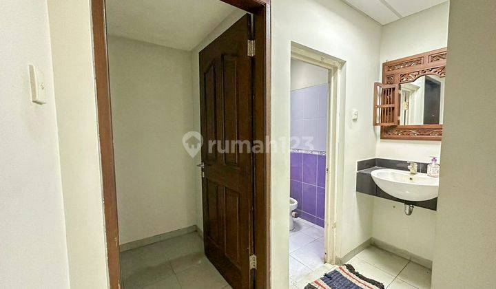 Miliki ruko dijual ini ,menghadirkan lingkungan fasilitas yang lengkap, cocok untuk Anda yang menginginkan tempat usaha lokasi strategis dengan harga oke  2