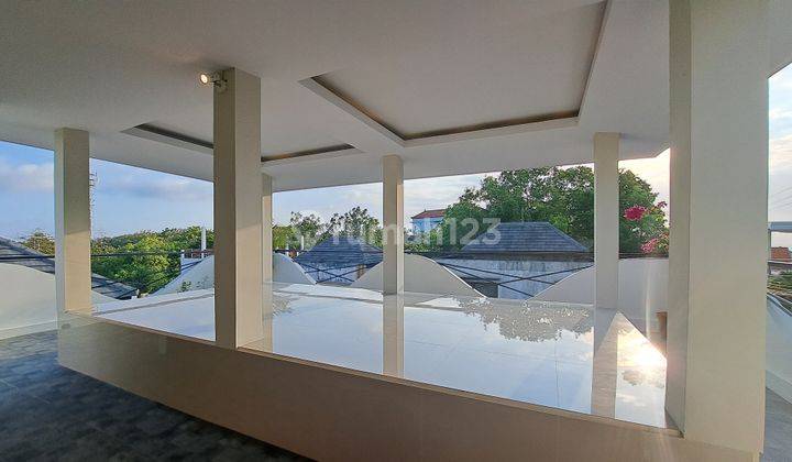 Rumah Baru Dengan Ocean View di Jalan Toya Ning, Badung