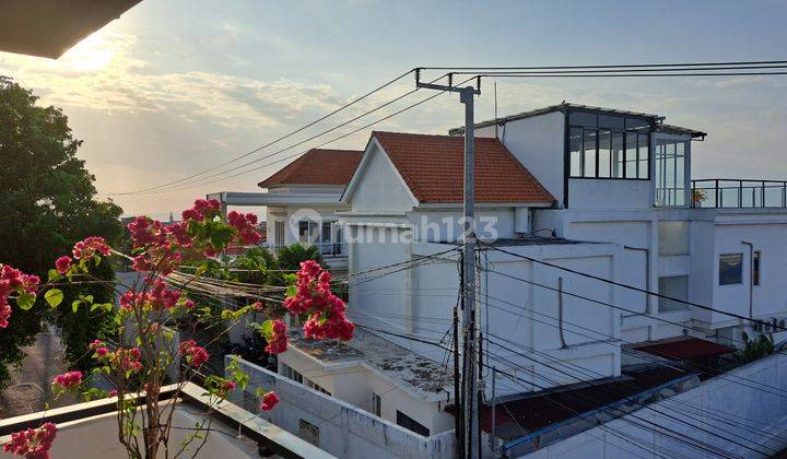 Rumah Baru Dengan Ocean View di Jalan Toya Ning, Badung