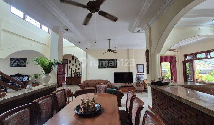 House For Sale. Big Garden Near Airport Kuta. Bali 9