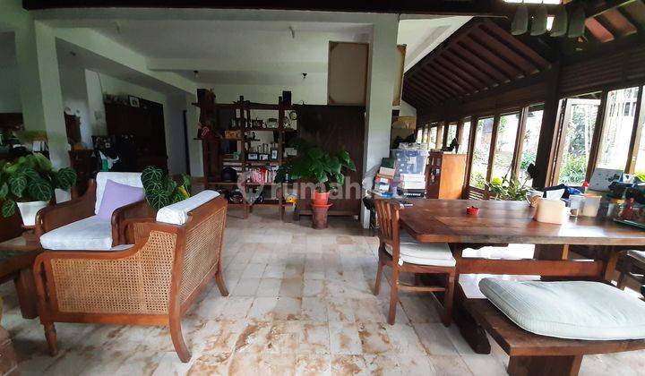 Full Garden Villa House in Padang Sambian Kaja, Bali 2