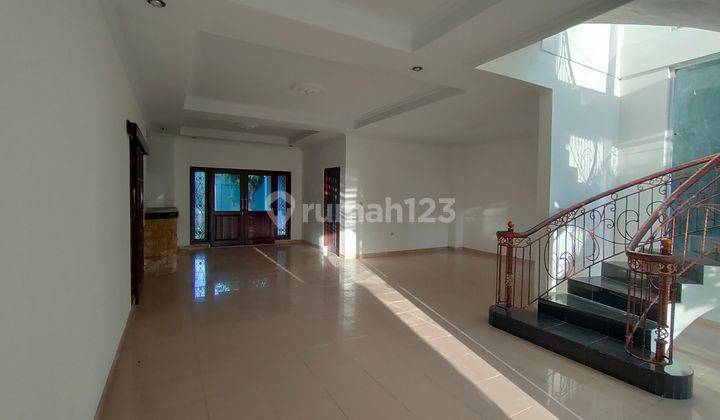 House With Large Garden in Renon, Bali 2