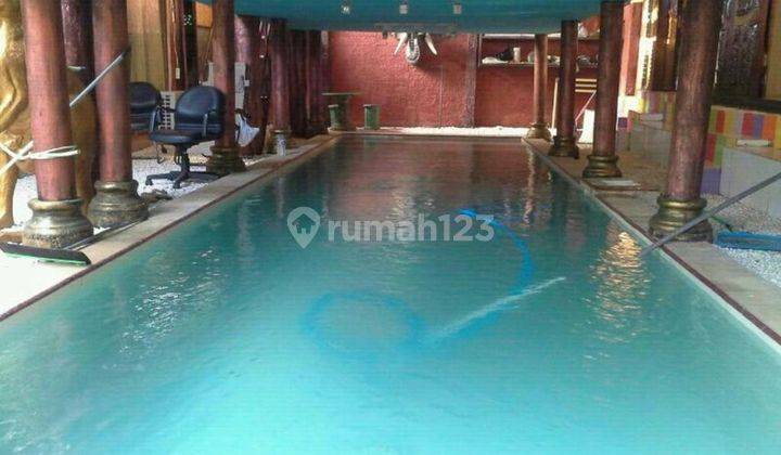 Unique Villa Located In Surfer Paradise In Keramas, Gianyar, Bali 1