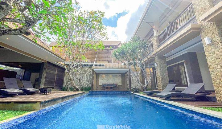 Villa Hak Milik 4 Bedroom di Seminyak, Bali 1