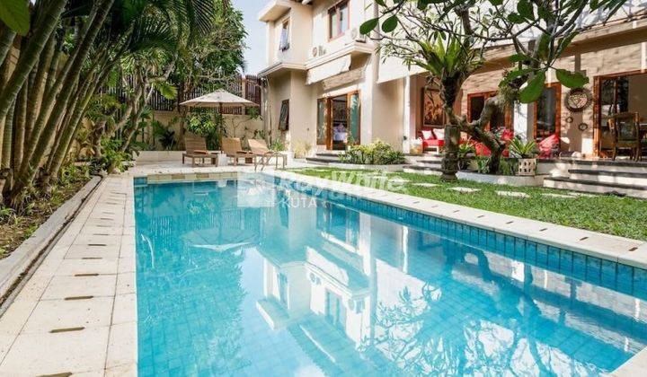 Villa Located In Prime Area Of Seminyak, Bali 1