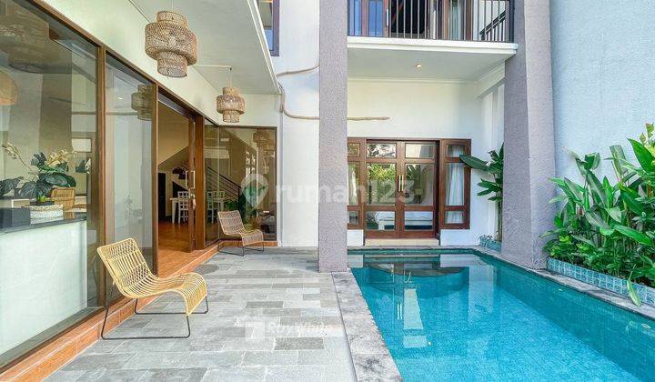 3 Bedrooms Freehold Villa In Seminyak, Kuta, Bali 1