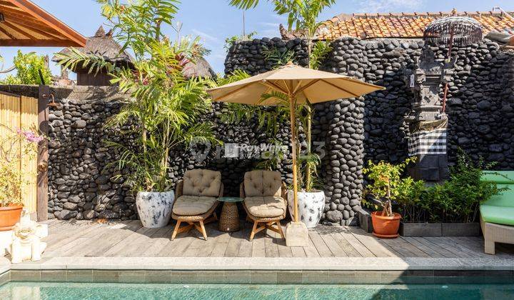 Balinese Modern Style Villa With Strategic Location In Sanur Bali 1