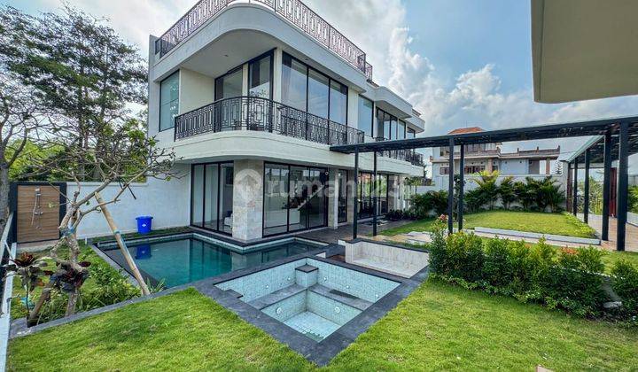 Premium Villa With Sea View And Beautiful Area In Ungasan, Bali 1