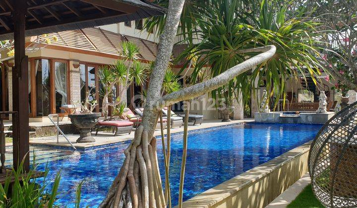 Luxurious Freehold Villa With View In Uluwatu, Bali 1