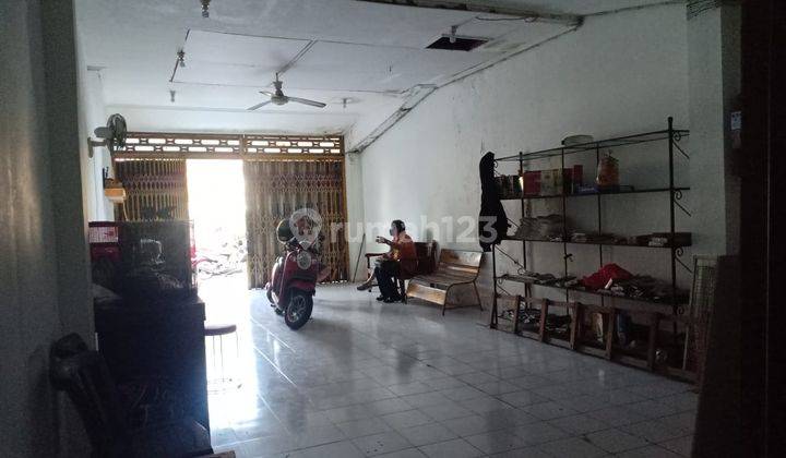 Ruko di Strategis Area di Tuban, Raya Kuta Turis Area di Kuta 5