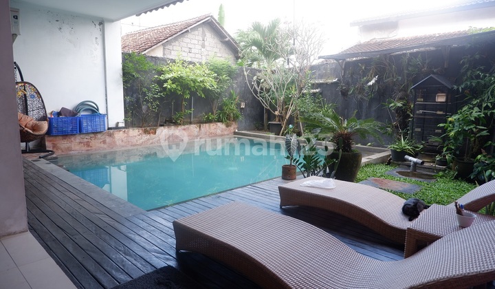 Semi Villa House Near Gatsu, West Denpasar, Bali