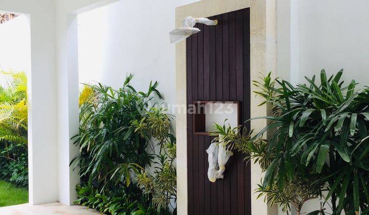 Villa Cantik Brand New Lokasi Premium di Umalas, Kerobokan, Bali 2