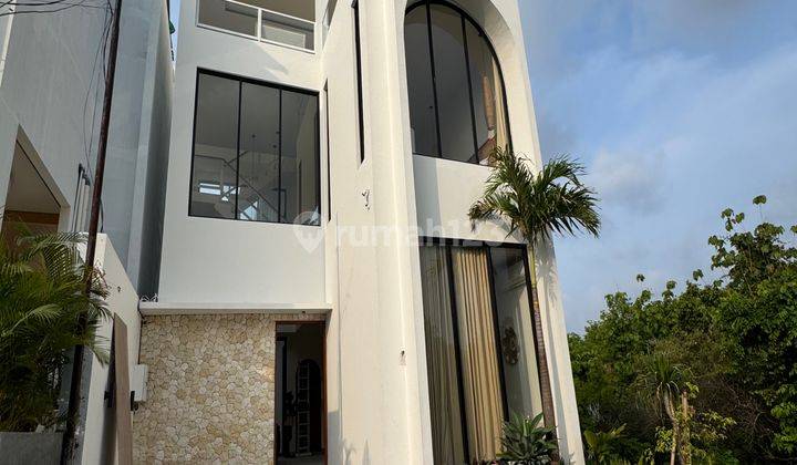 Modern Tropical Villa For Sale In Balangan  1