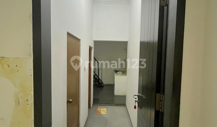 Sutera Elok Alam Sutera 8X20, Freehold Certificate, Master Type 4 Bedrooms 2