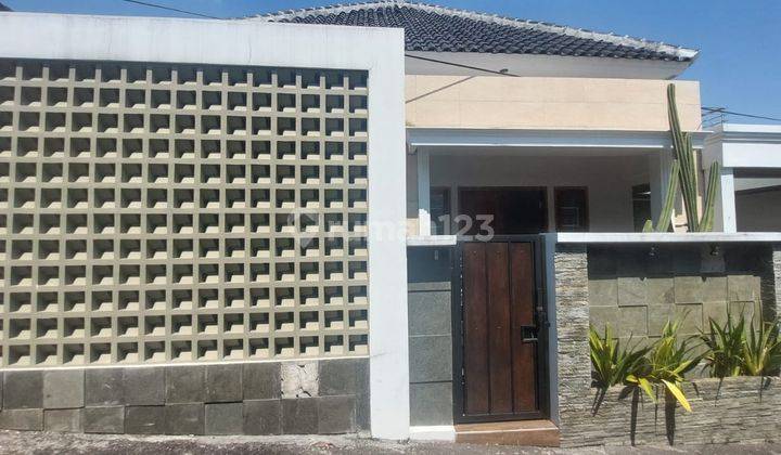 Rumah ViewCantik Menarik Srinindito Semarang Barat 1