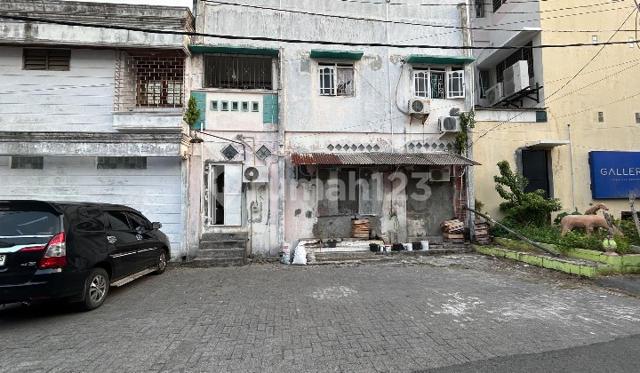 Disewakan Tempat Usaha Strategis DI Pandjaitan Kampung Kali Semarang 2