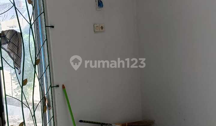 Rumah Hook Rowosari Meteseh Tembalang Sudah SHM Lingkungan Jadi 2