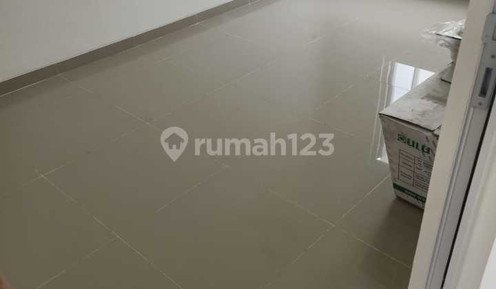 Strategic and Comfortable House in Plamongan Indah Cluster 2