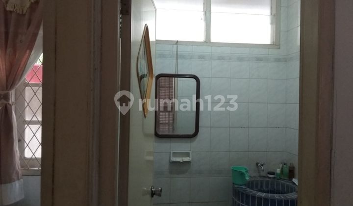 Rumah Asri Arsitektur Kolonial - Jomblang Candisari Tengah Kota Semarang, Full Furnished 2