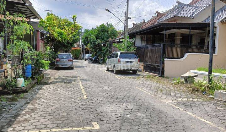 Rumah Siap Huni Semarang Indah Dkat The Park Mall 2