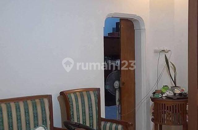 Calm and Cozy Corner House at Bumi Wanamukti, Sambiroto, Tembalang 2