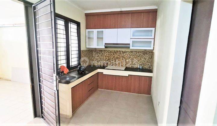 Rumah Dekat Apartemen Accent Dan Toll di Bintaro Sektor 6, Sc 9186 m 8