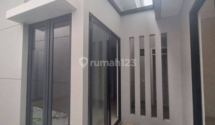 Disewakan Rumah Siap Huni di Discovery Amore Bintaro Jaya, Tangerang Selatan 13826sc Sg 2