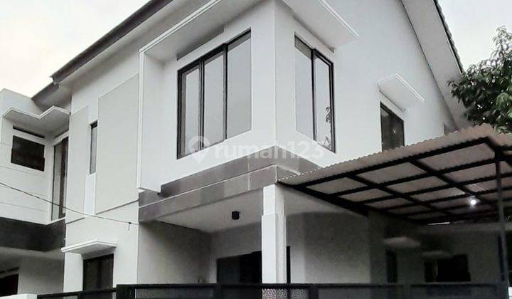 Rumah Cantik Modern Siap Huni di Graha Raya Dekat Transmart 13779 1