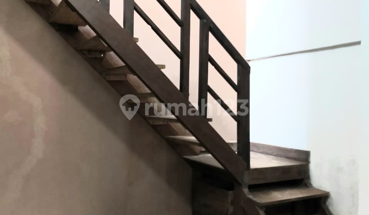 FOR SALE READY-TO-OCCUPY HOUSE IN GRAHA RAYA BINTARO Y