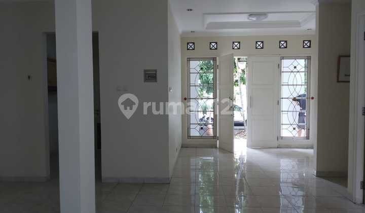 Rumah Hommy bagus, SHM siap huni di Bintaro sektor 9 0425