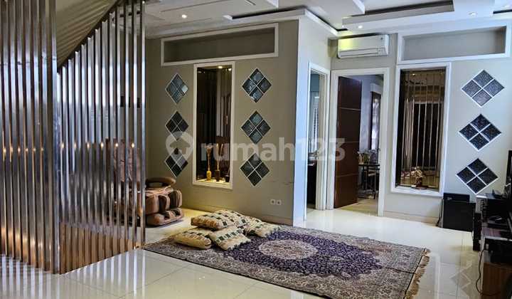 Rumah Mewah Posisi Hook di dalam cluster Bintaro siap huni 11288