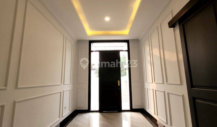 Rumah 2 Lantai Plus Kolam Renang di Camar Bintaro Jaya Gb 14028 2