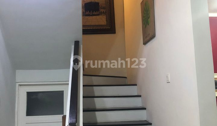 Rumah Siap Huni Harga Menarik Strategis Dekat Fasum di Bintaro Sektor 9