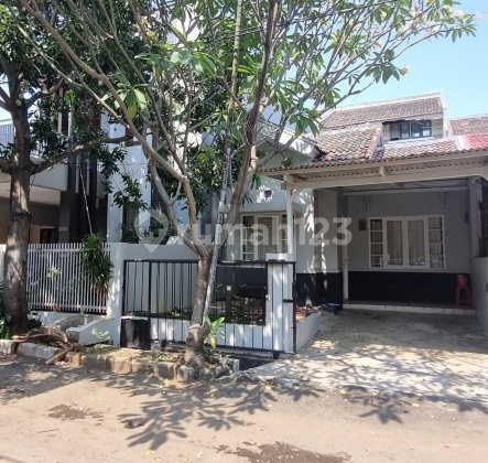 DIJUAL RUMAH SIAP HUNI DI GRAHA BINTARO Y