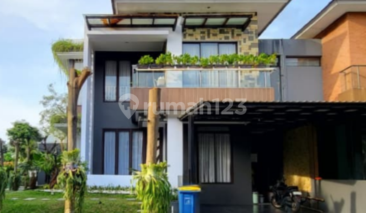 Rumah Siap Huni dengan Inner Court di Sektor 9 Bintaro Jaya Sp 0651