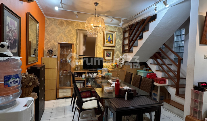 DIJUAL RUMAH SIAP HUNI DI PISOK SEKTOR 5 BINTARO JAYA Y