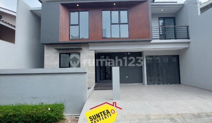 Ready-to-Occupy House, On Jl Mertilang Sector 9 Bintaro Jaya