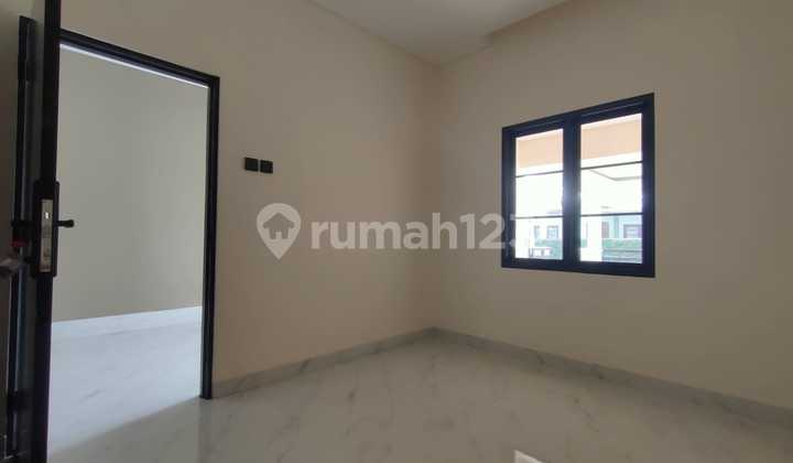 Ready-to-Occupy Affordable Elegant Residence in Graha Bintaro 2