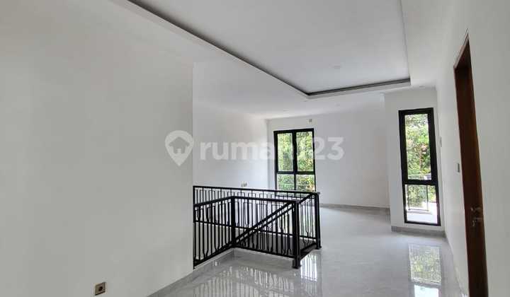 FOR SALE RUMAH BARU SIAP HUNI DI GRAHA BINTARO Y