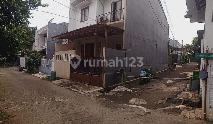 Rumah Siap HUni DI Jl Cucur Bintaro Jaya