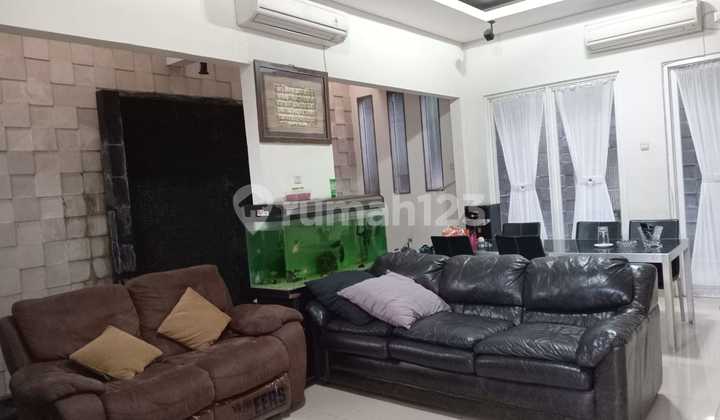Rumah 2,5 lantai dia lingkungan nyaman siap huni di Bintaro sektor 7 0347